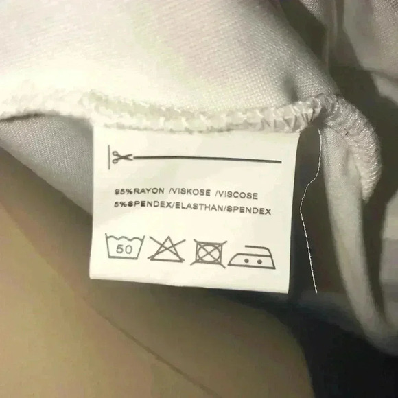 Xin Yan White Blouse with a Twist - Picture 6 of 7